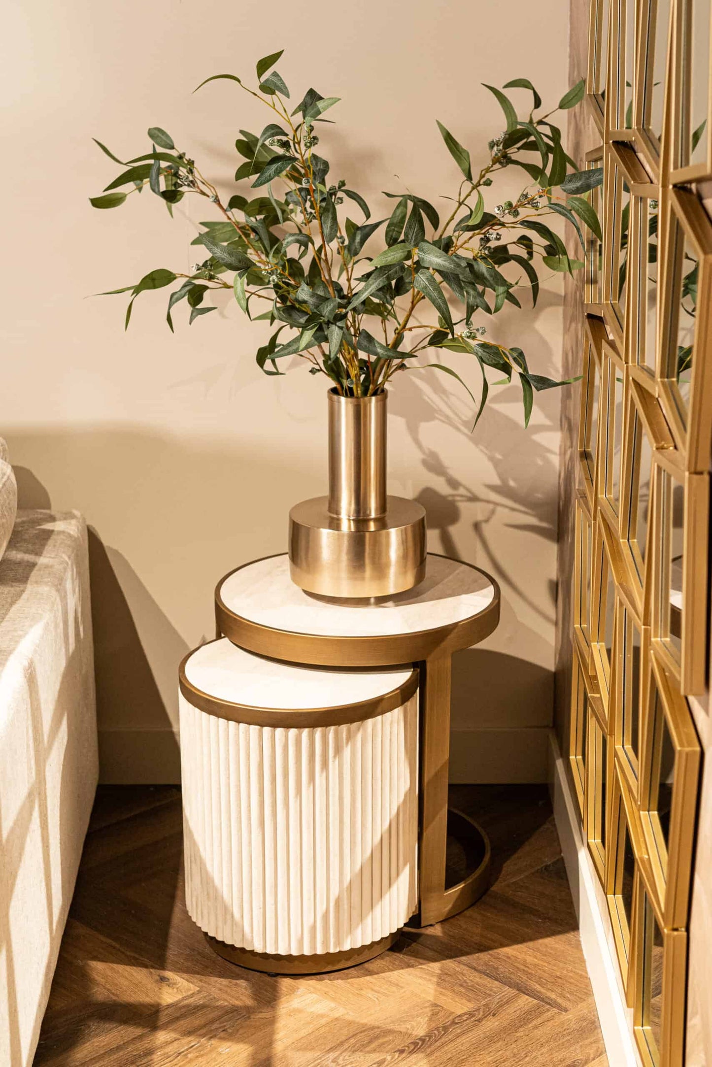 Vāze Lio Richmond Interiors 24/24/35 cm zelts