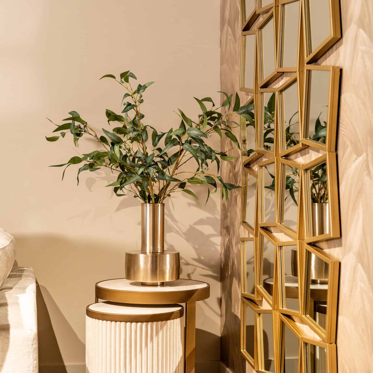 Vāze Lio Richmond Interiors 24/24/35 cm zelts