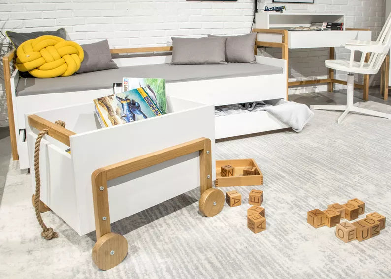 SIOTTE Bērnu rotaļlietu lāde uz ritenīšiem, balta - N1 Home