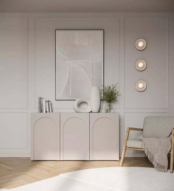 KADIA Trīsdurvju kumode ar frēzētām fasādēm, 150 cm, pelēks bēšs - N1 Home