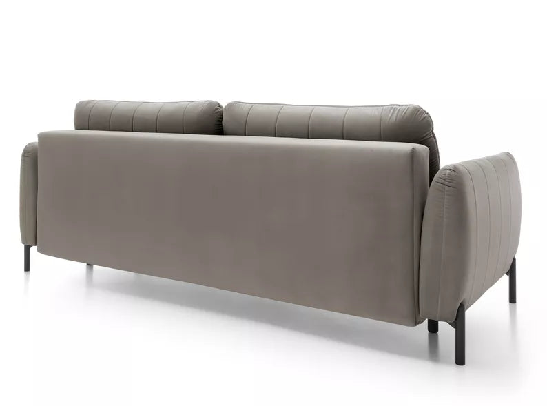 LEVA Pelēks trīsvietīgs dīvāns ar konteineru, no hidrofobiskā velūra auduma, melnām kājām - N1 Home