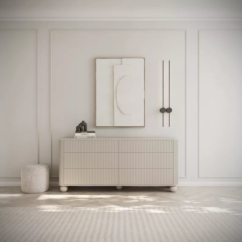 VELLORE Kumode ar rievām un sešām atvilktnēm, 168 cm, uz pelēki bēšām kruķu kājām - N1 Home