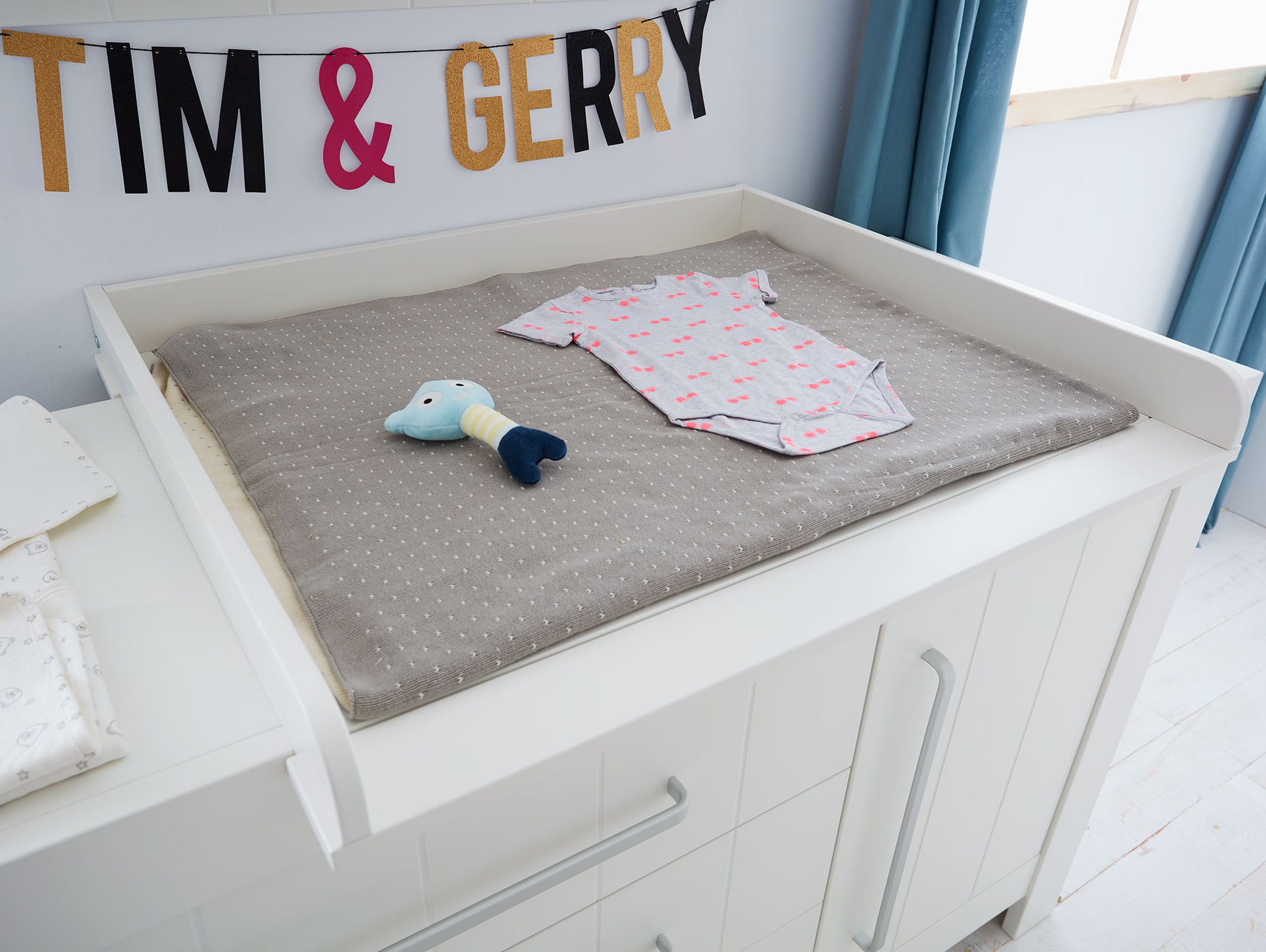 Pārtinamais paliktnis CAMU 85/73/9,5 cm balts - N1 Home