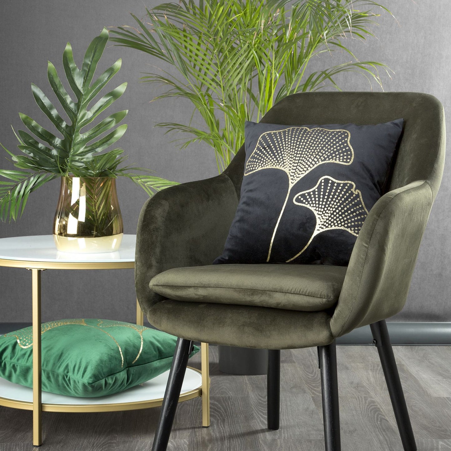 52e635e5029f02730a633ad9f495264d