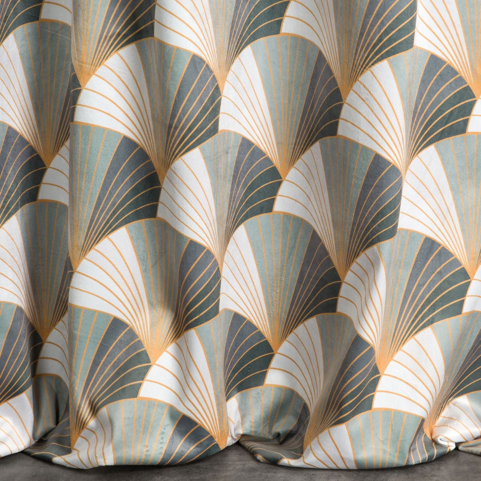 814c565ba0c6bb8f77b4026c6eb5332c