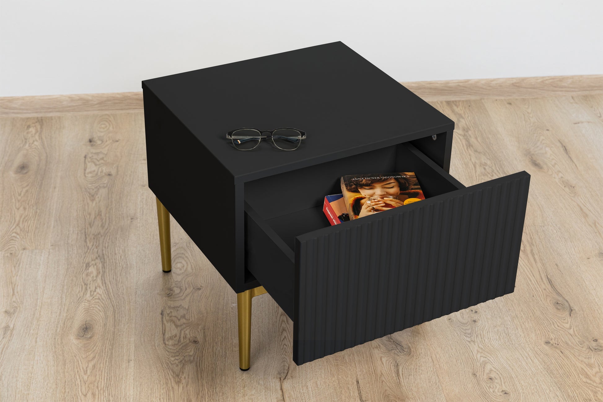 Naktsskapītis (2) AUSTIN 46/45/45 melns/zelts - N1 Home