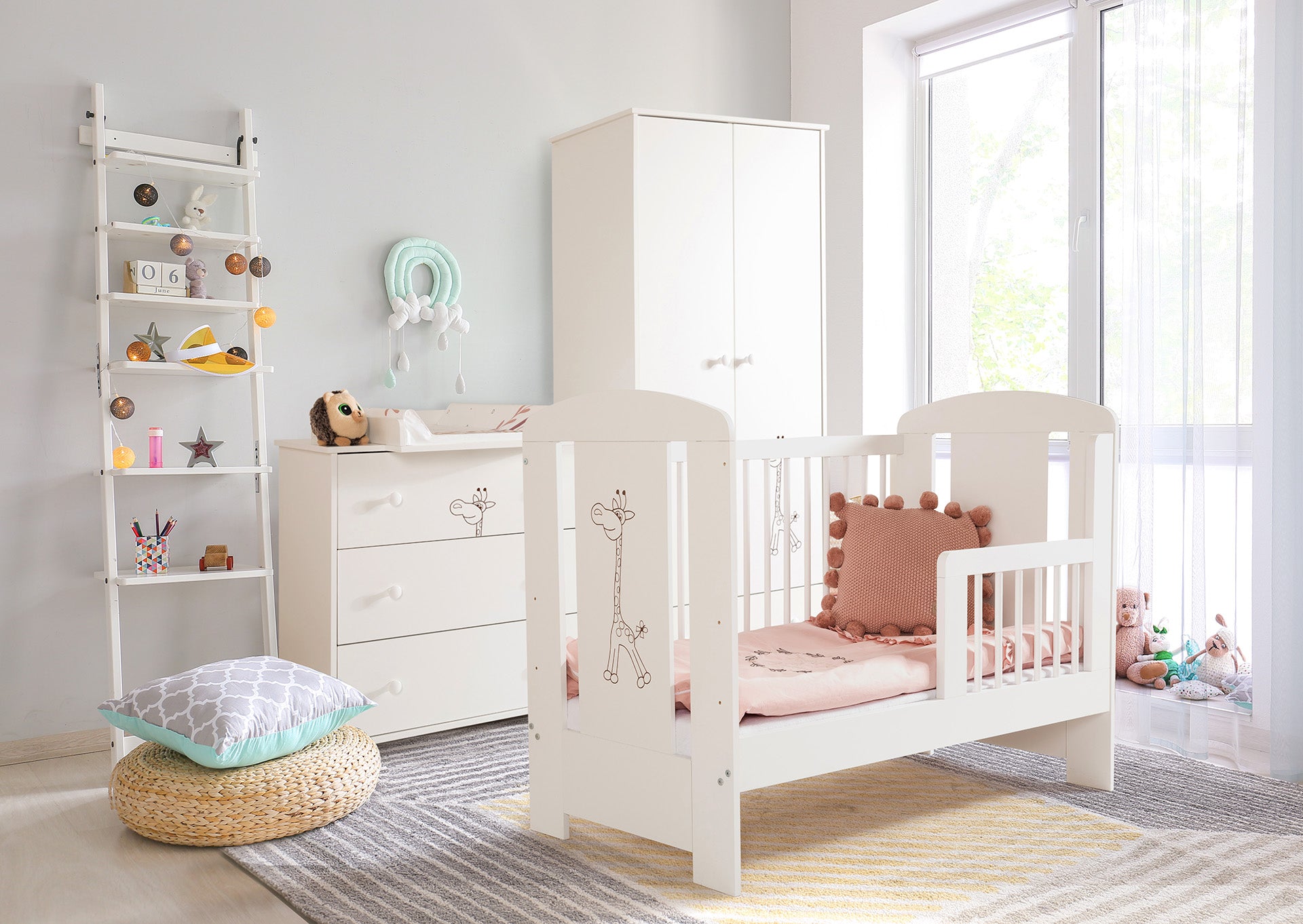 Skapis Žirafe 83/185 /52 cm balts - N1 Home