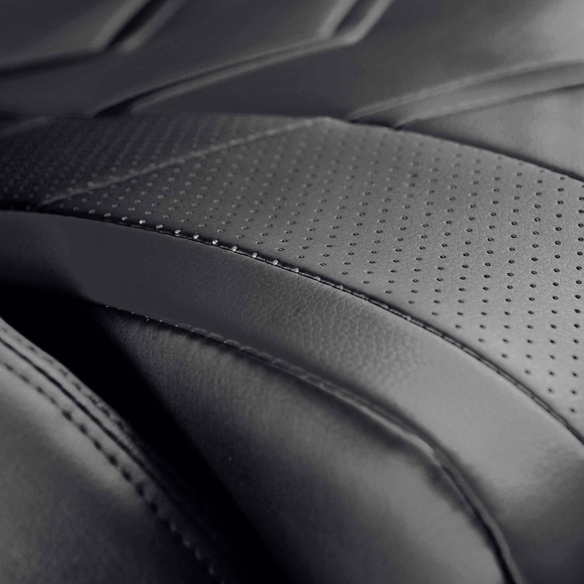 Krēsls X-Figh 127 - 137/ 67/ 54 cm melns - N1 Home